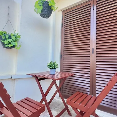 Cozy And Stylish - Just 800m From The דירה *