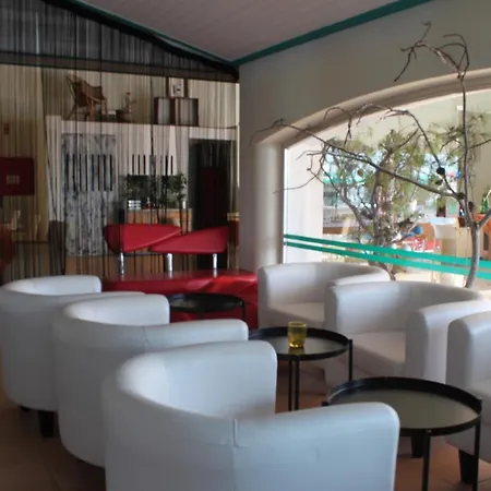 Apartment Cozy And Stylish Studio Apt - Just 800M From The Beach Albufeira