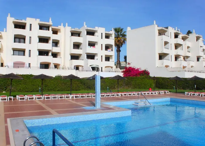 Cozy And Stylish Studio Apt - Just 800M From The Beach Αλμπουφέιρα