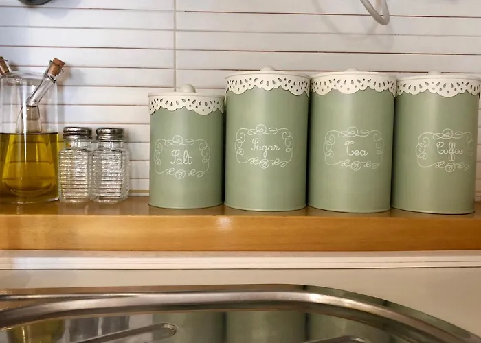 Daire Cozy And Stylish Studio Apt - Just 800M From The Beach *