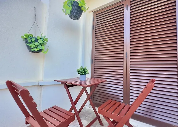 Cozy And Stylish Studio Apt - Just 800M From The Beach Daire *