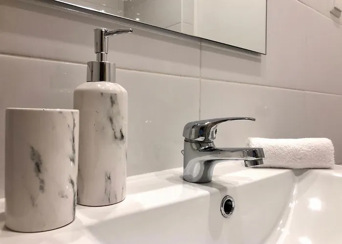 Cozy And Stylish - Just 800m From The Appartement *